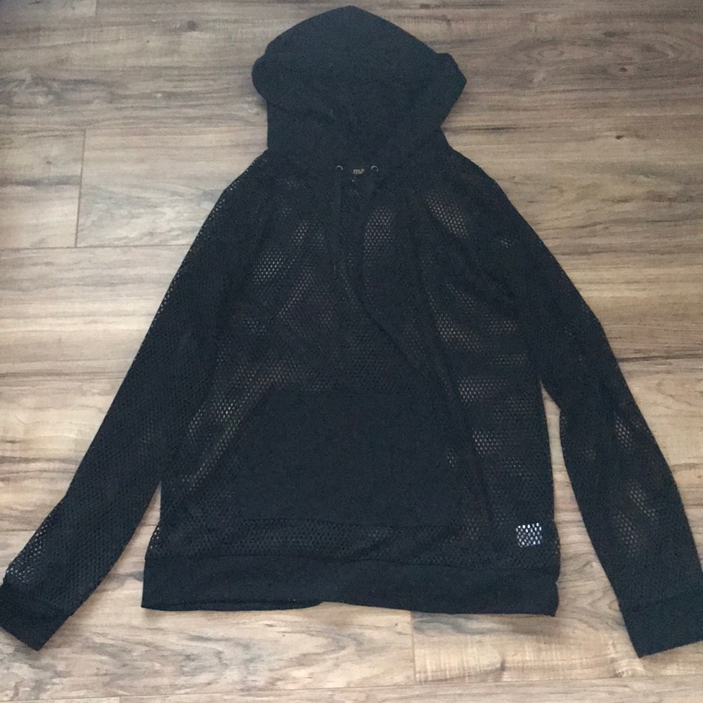 Sweatshirt with holes